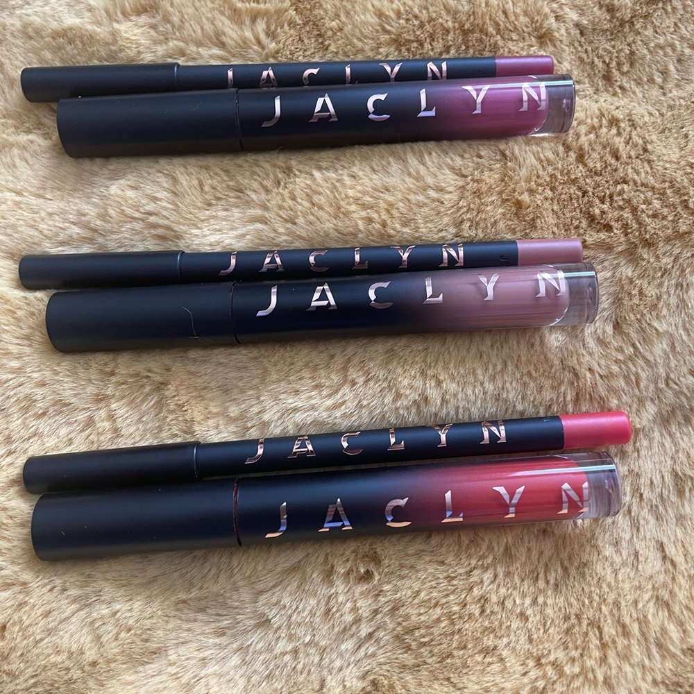 Cosmetics - Picture 4 of 9